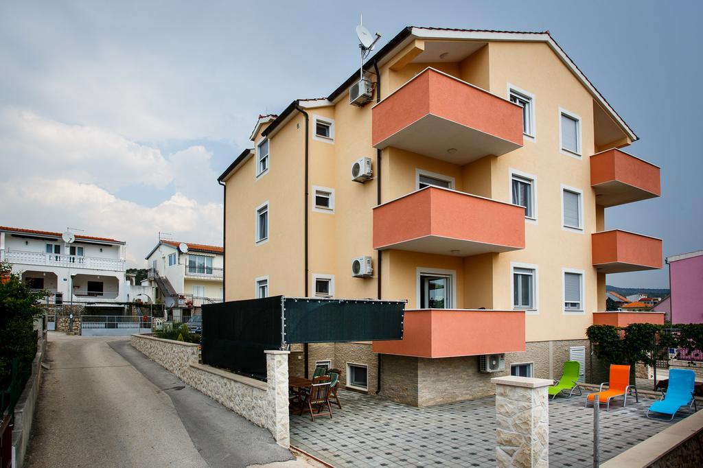 Rogoznica Apartments Kristina Dış mekan fotoğraf