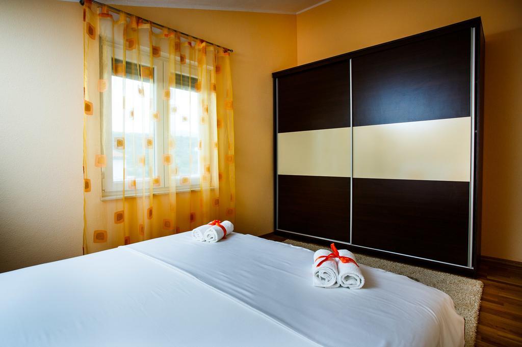 Rogoznica Apartments Kristina Dış mekan fotoğraf
